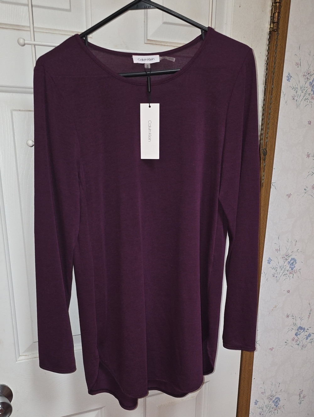 Calvin Klein Women's Long-Sleeve Tunic in Plum